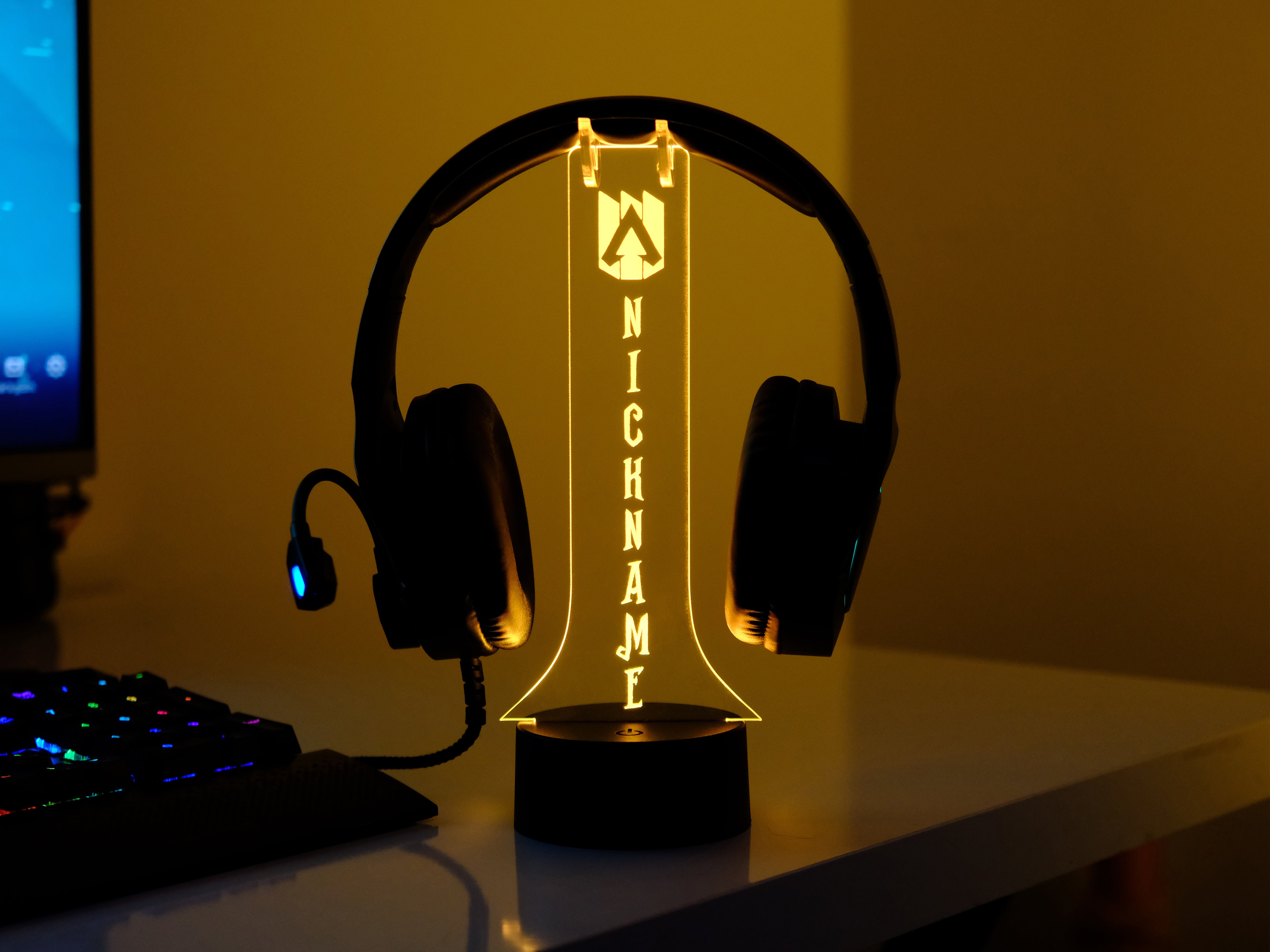 Apex Headphone Stand – Stylish and Durable Headset Holder