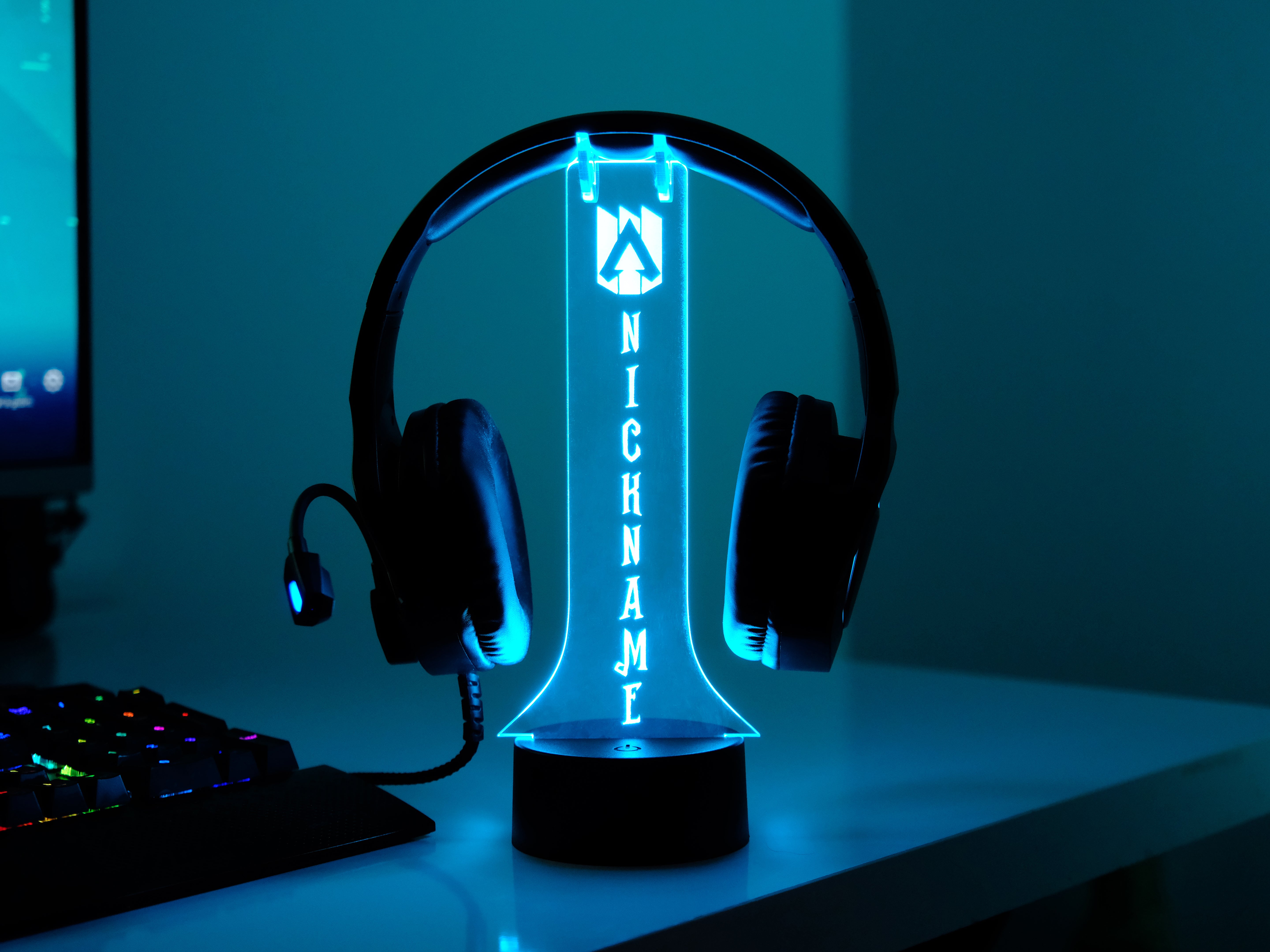 Apex Headphone Stand – Stylish and Durable Headset Holder