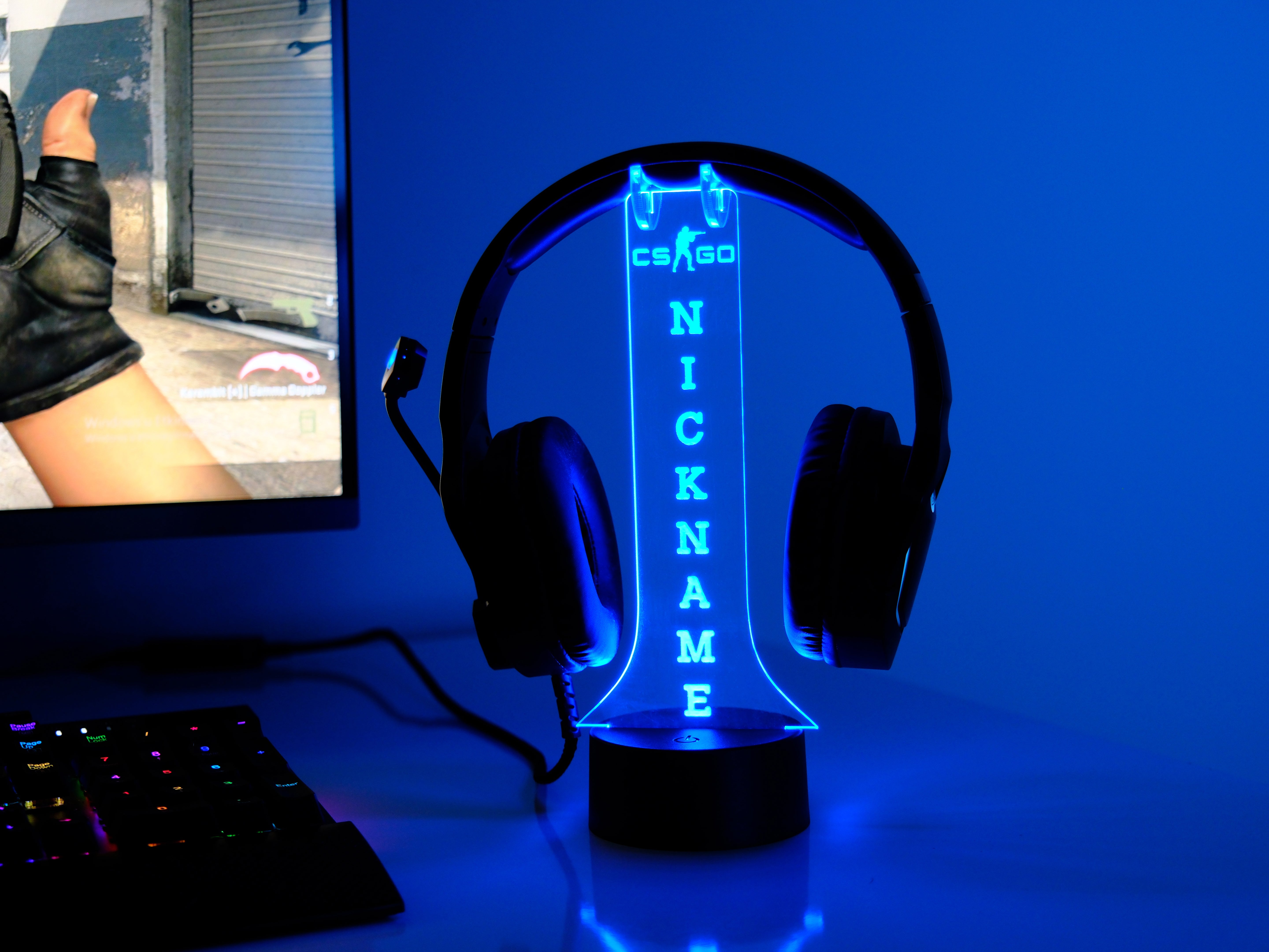 CS:GO Headphone Stand – Personalized RGB Gaming Headset Holder with Custom