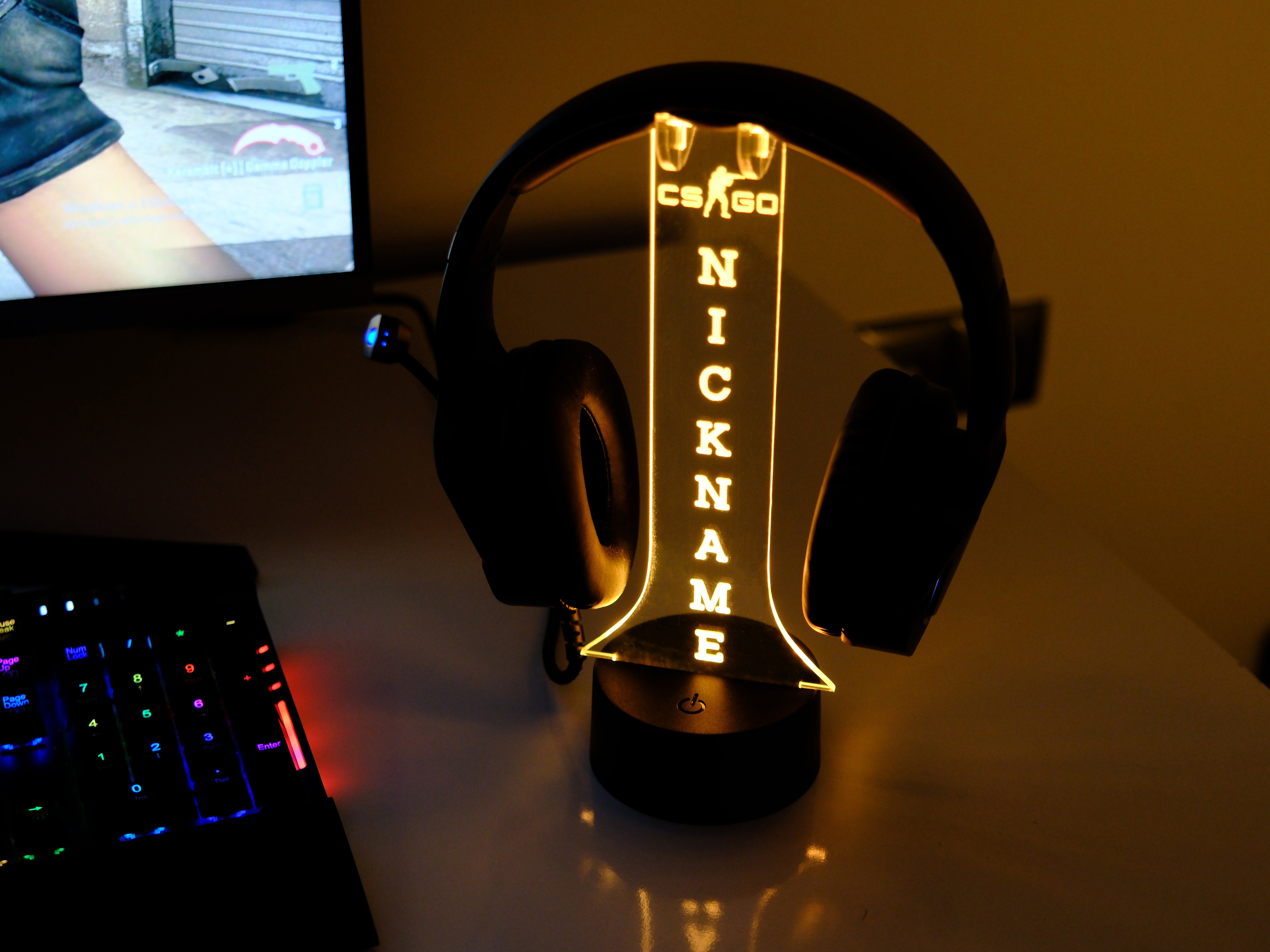 CS:GO Headphone Stand – Personalized RGB Gaming Headset Holder with Custom