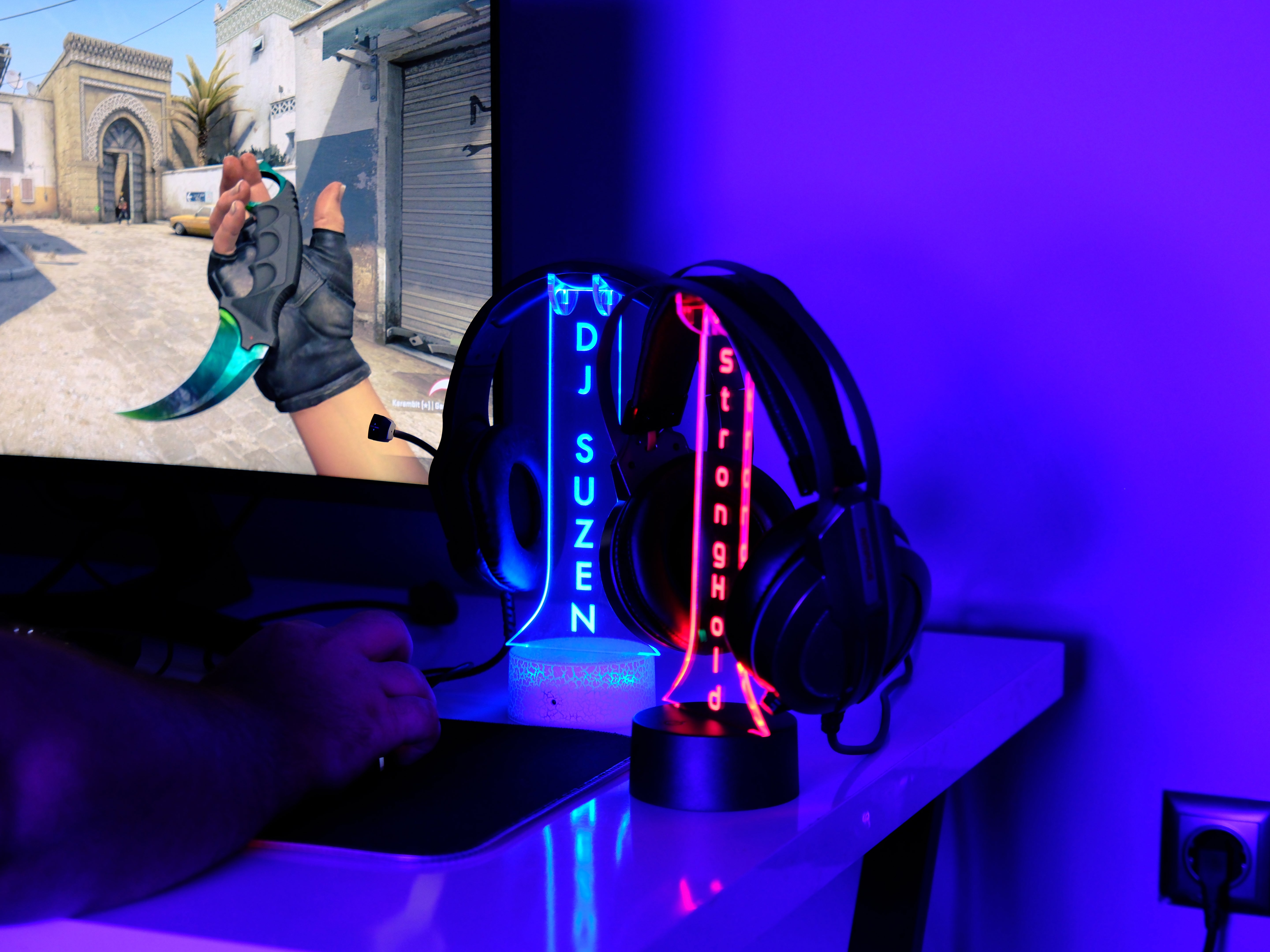 Gamer Tag Headphone Stand