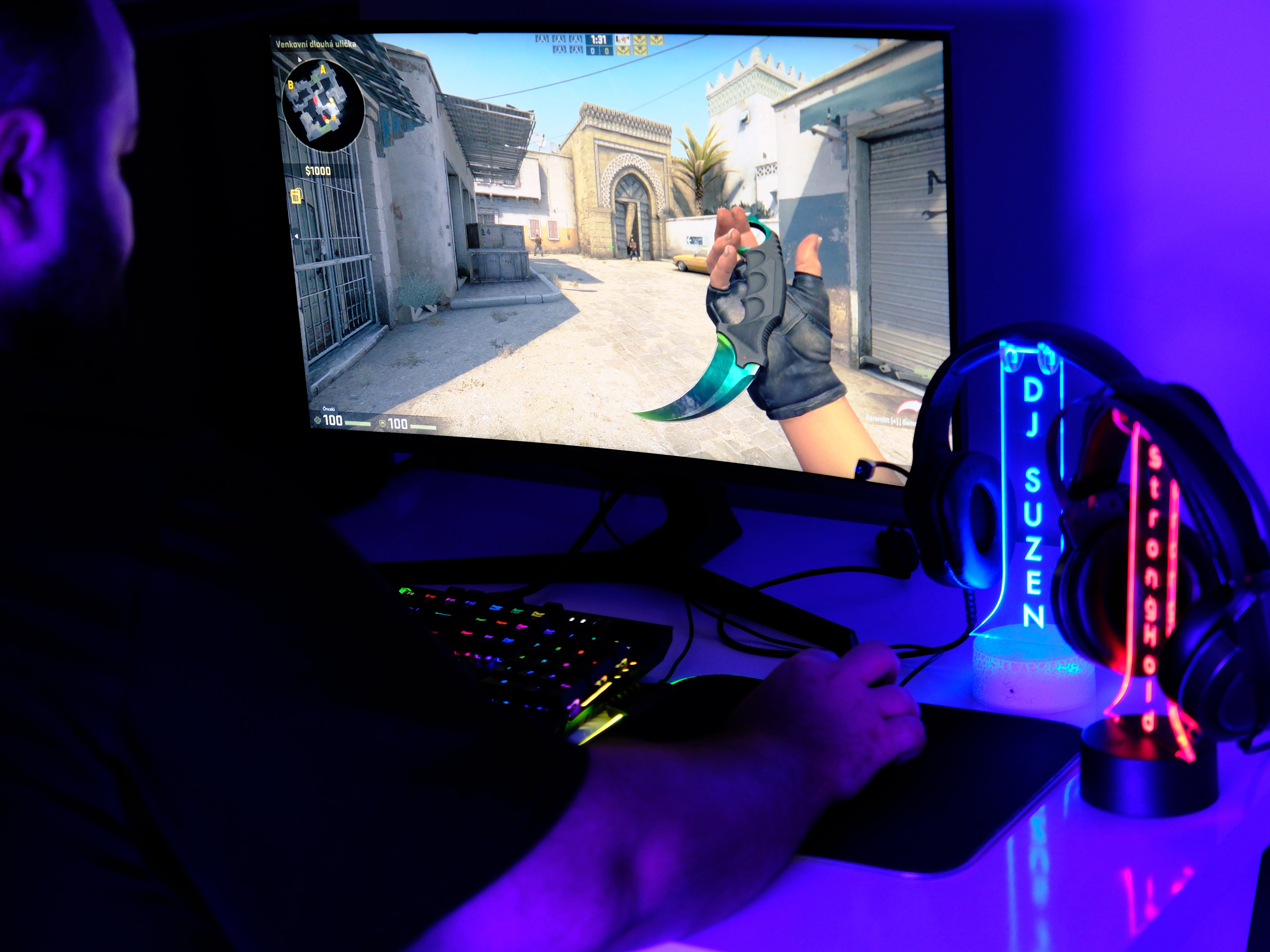 Gamer Tag Headphone Stand