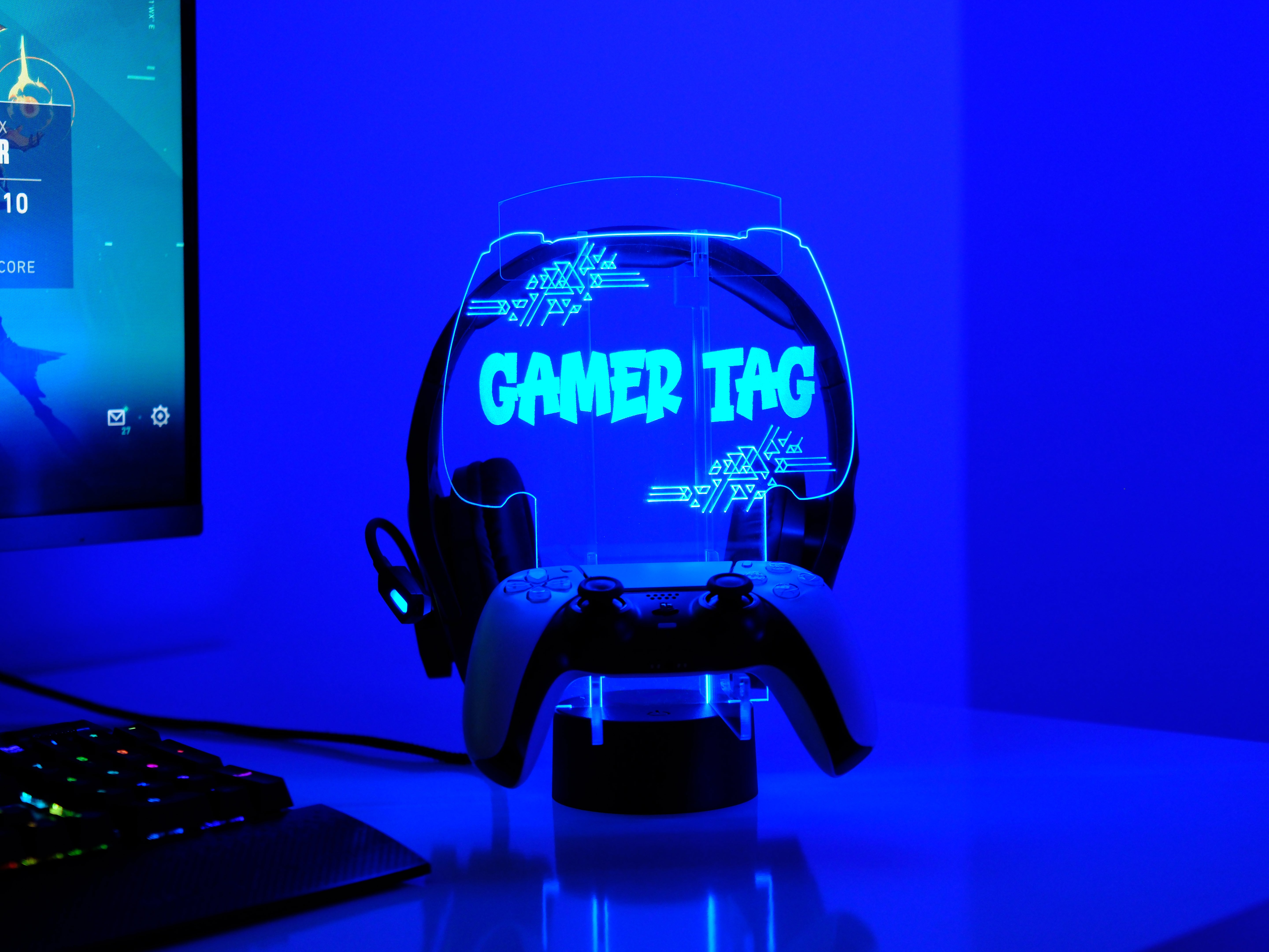 Gamer Tag PS Console Stand – Personalized RGB Headset & Controller Holder