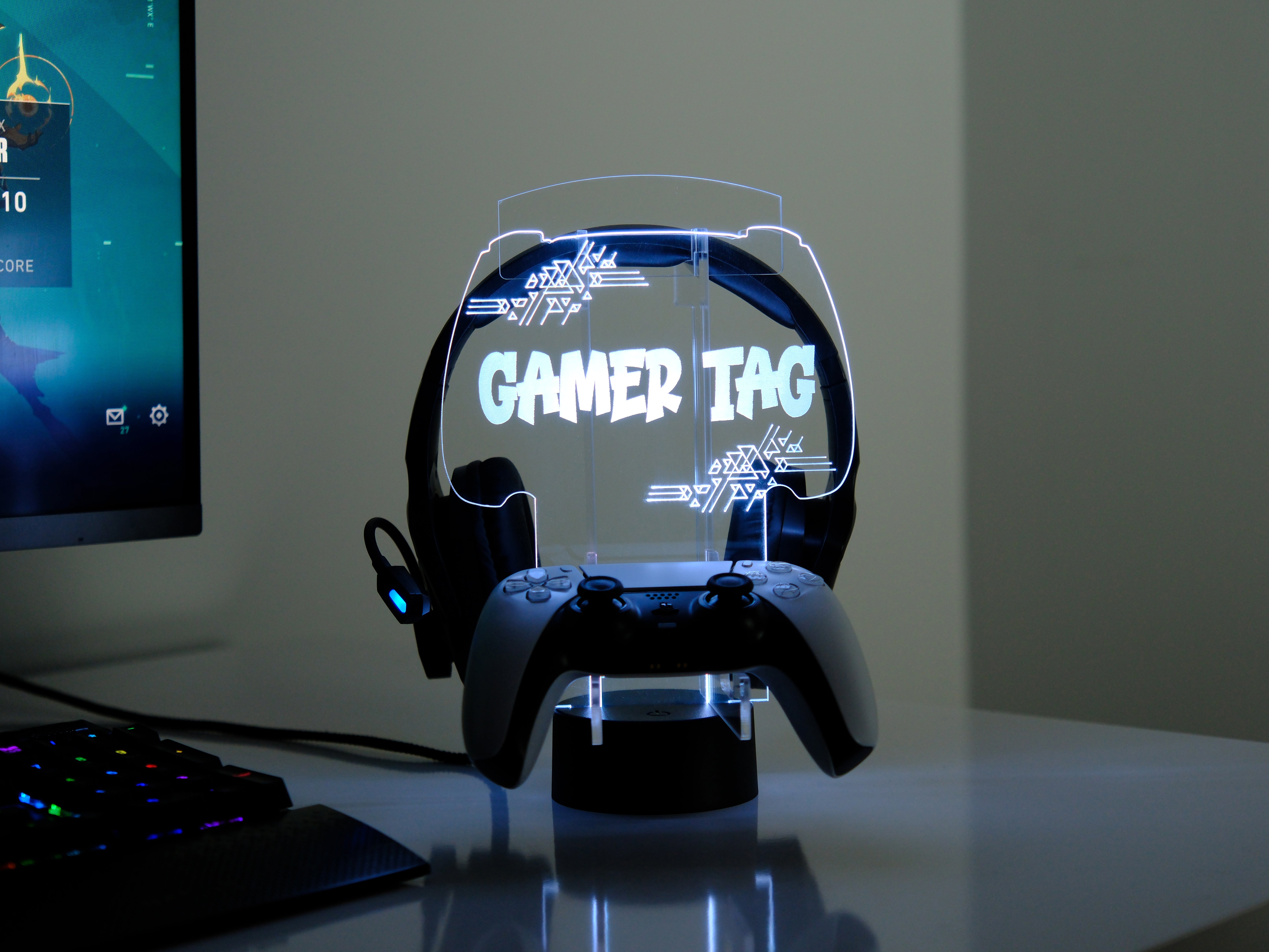 Gamer Tag PS Console Stand – Personalized RGB Headset & Controller Holder