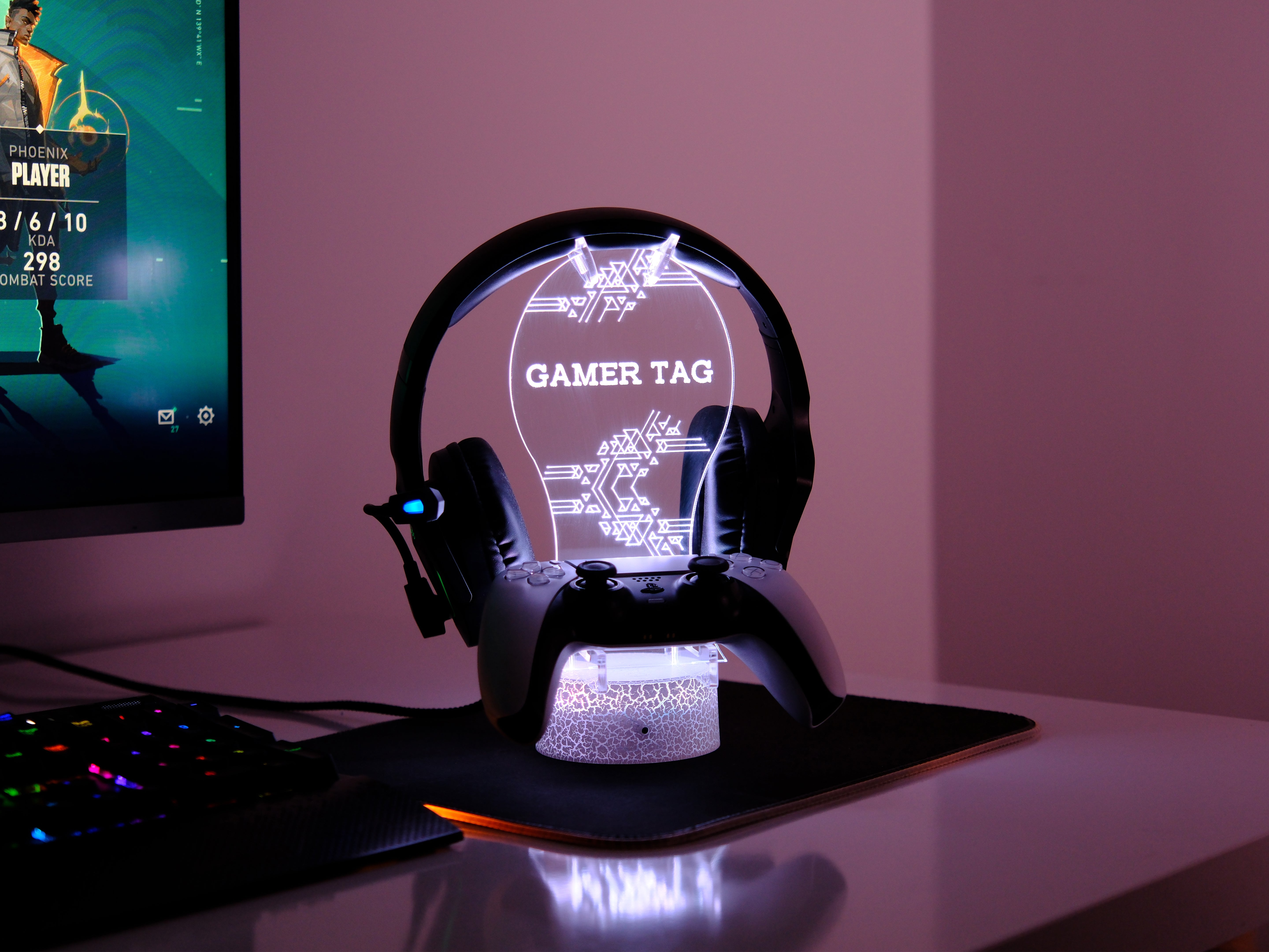 Gamer Tag PS Console 2 – Personalized RGB Headset & PS5 Controller Stand