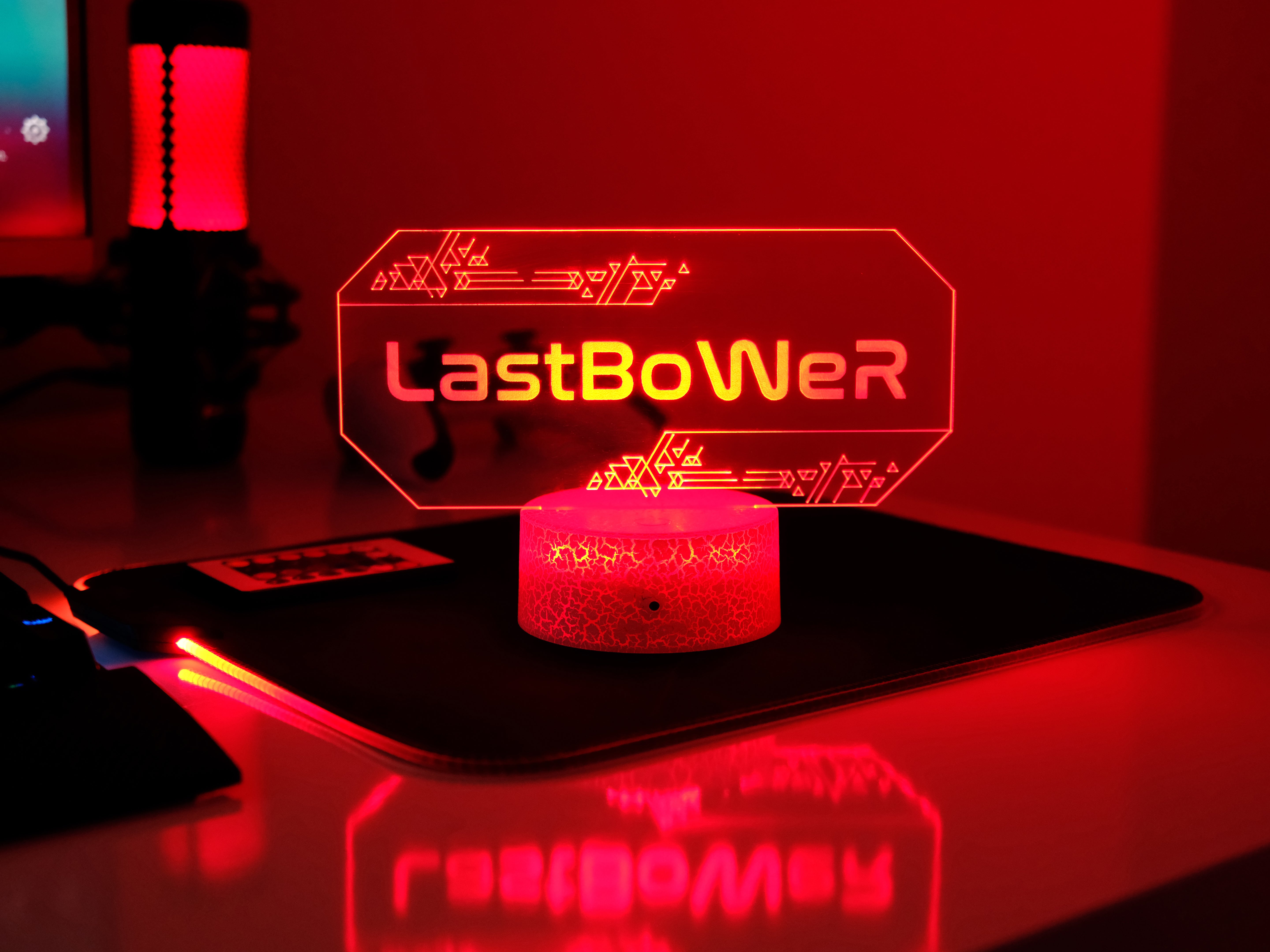 Nickname Desk Lamp – Personalized RGB LED Name Light for Desk & Gaming Setup