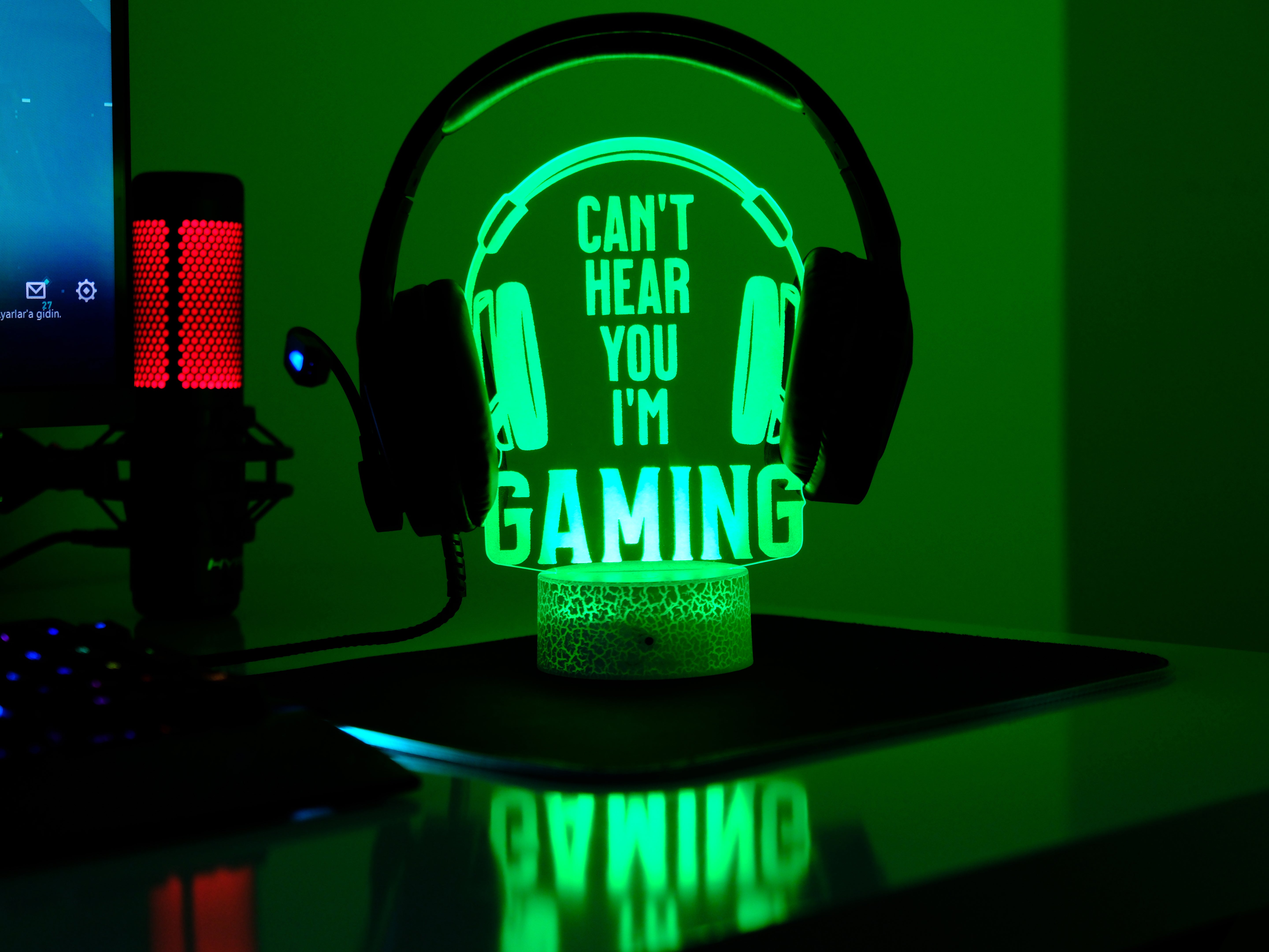 Gaming Quote RGB Headphone Stand