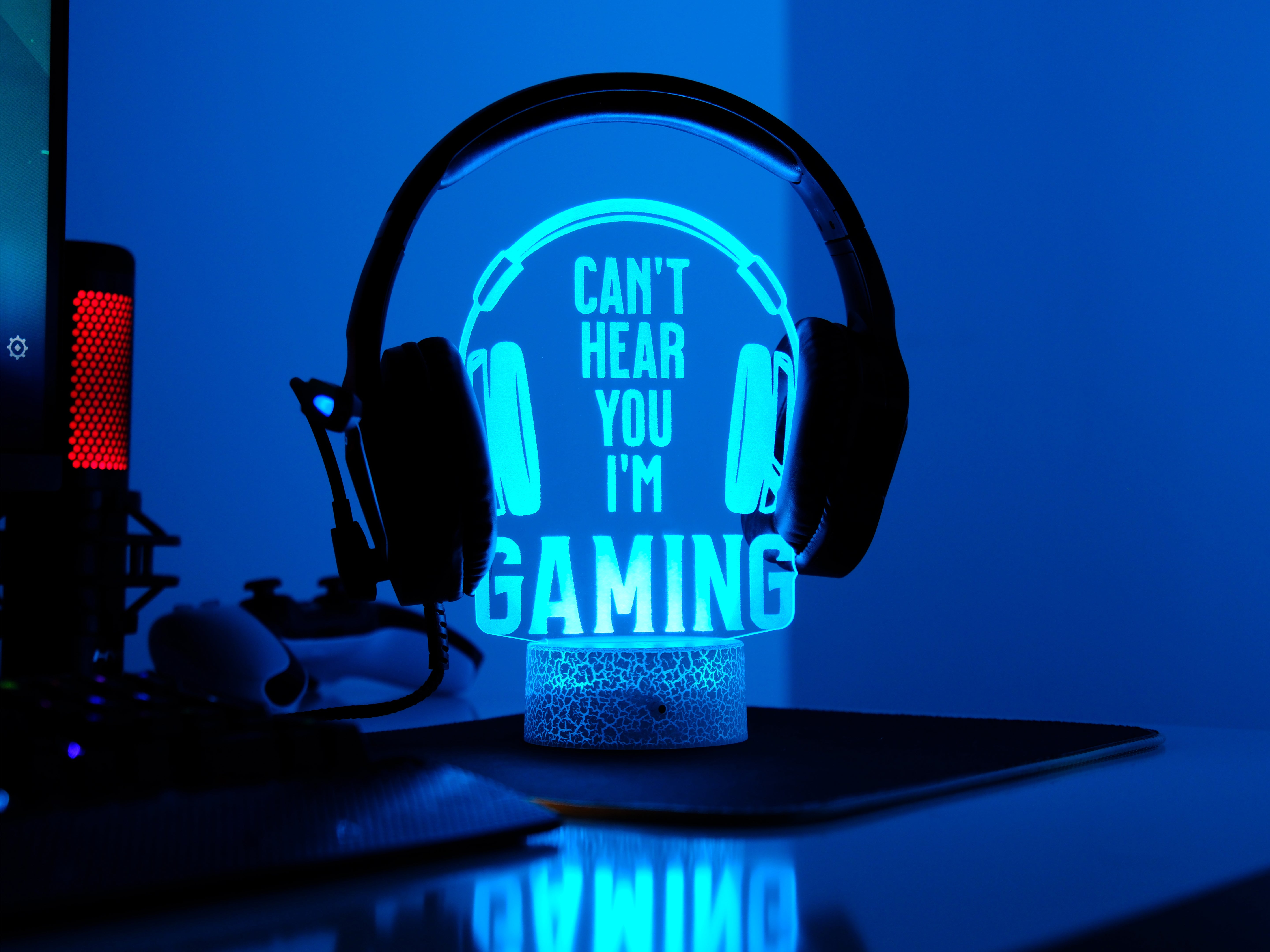 Gaming Quote RGB Headphone Stand