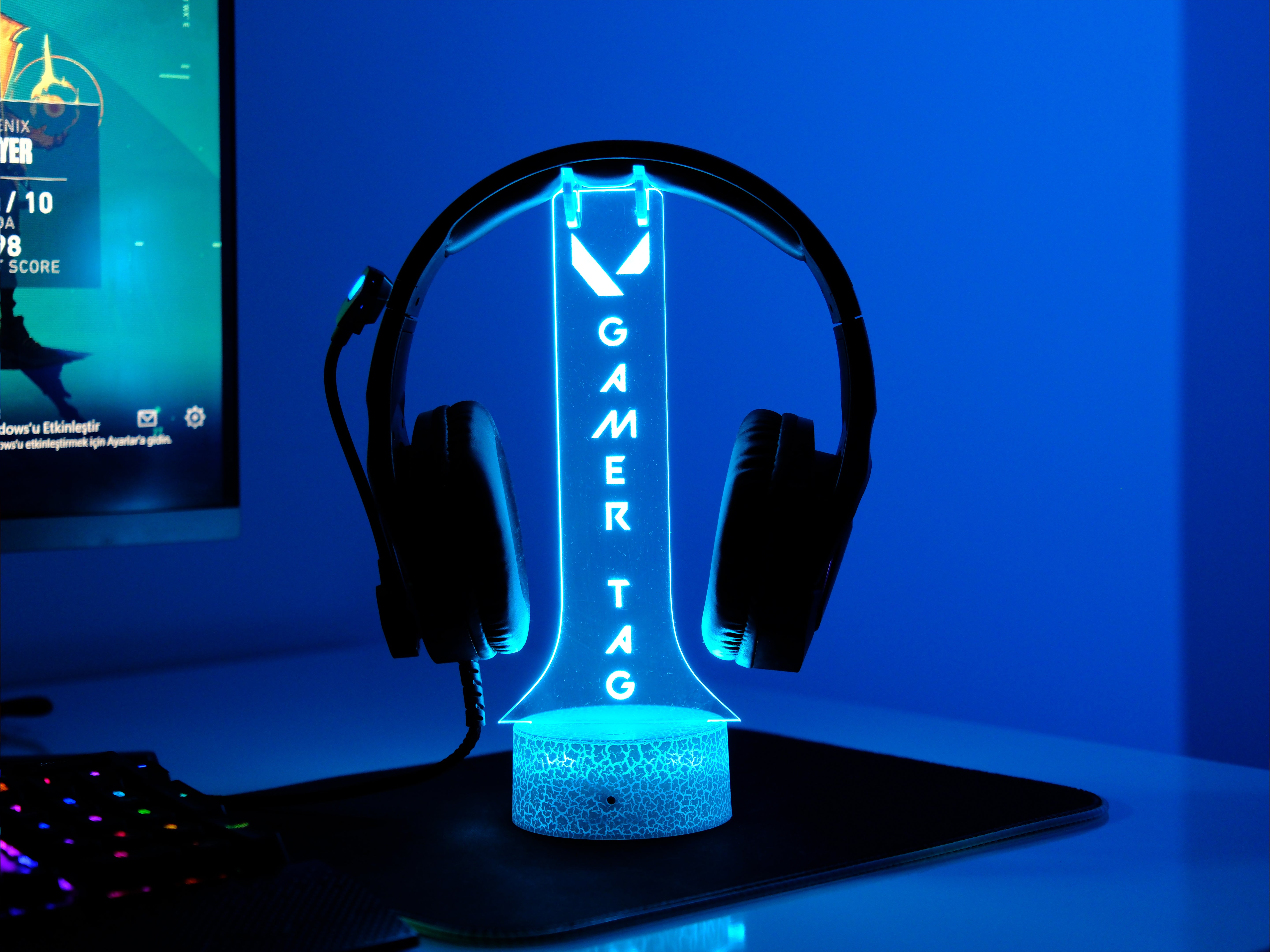 Valorant Headphone Stand – Personalized RGB Gaming Headset Holder with Custom Nickname